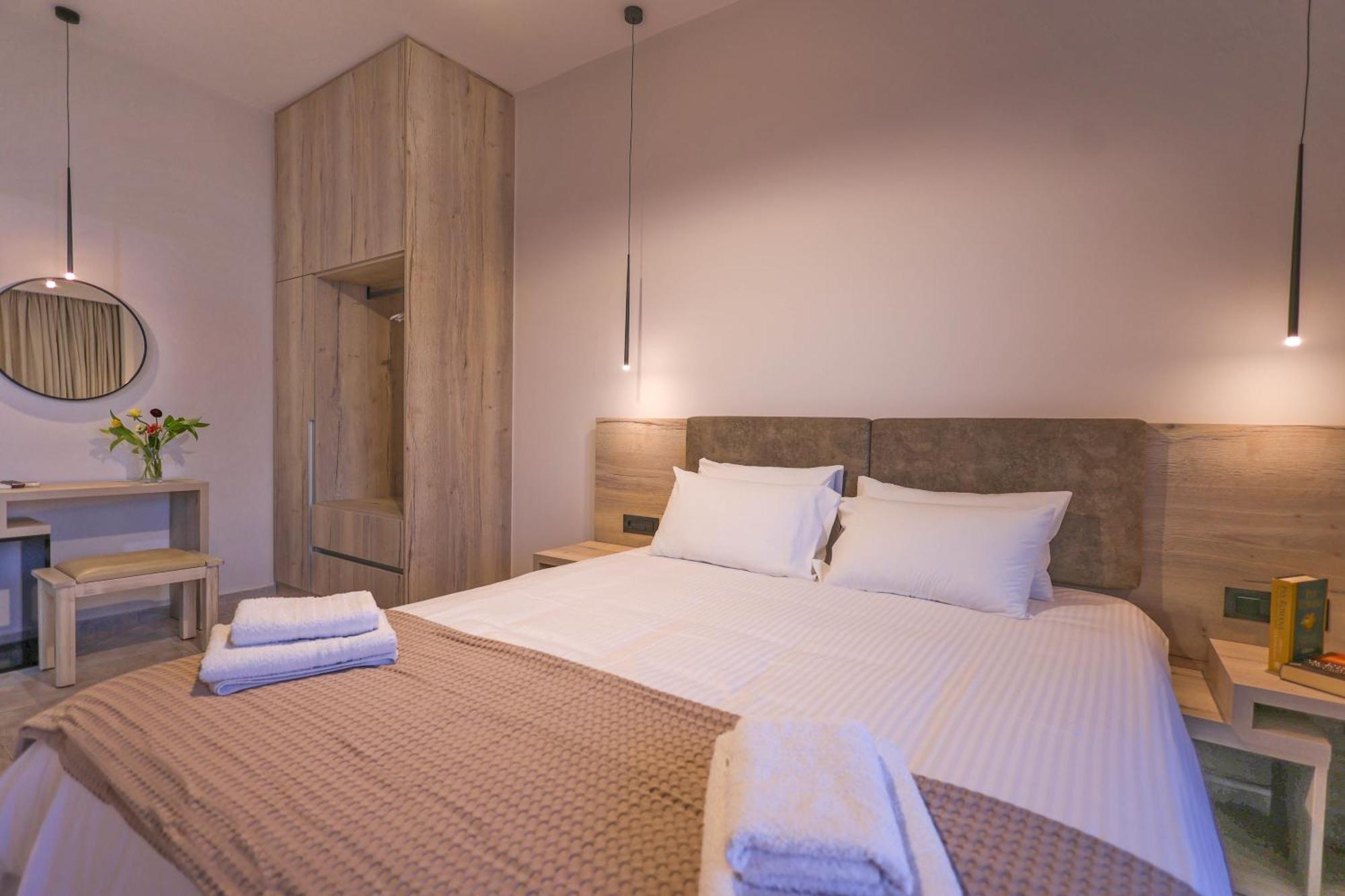Santa Marina Apartments Rodakino Eksteriør bilde